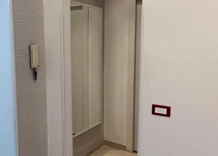 شقة Bebe' فيكو إيكوينس