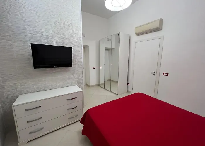 Bebe' شقة فيكو إيكوينس